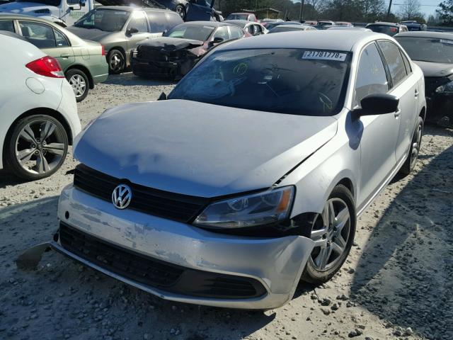 3VW2K7AJ9CM393160 - 2012 VOLKSWAGEN JETTA BASE SILVER photo 2
