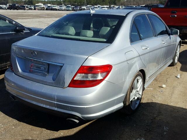 WDDGF5EB2BA473552 - 2011 MERCEDES-BENZ C 300 银色 照片 4