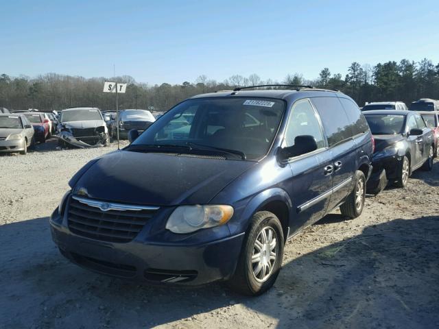 2A4GP54L06R859237 - 2006 CHRYSLER TOWN & COU BLUE photo 2