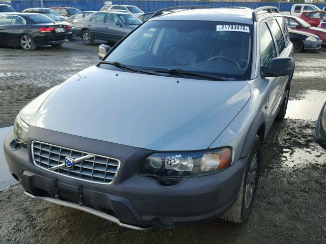 YV1SZ59H141126348 - 2004 VOLVO XC70 GRAY photo 2