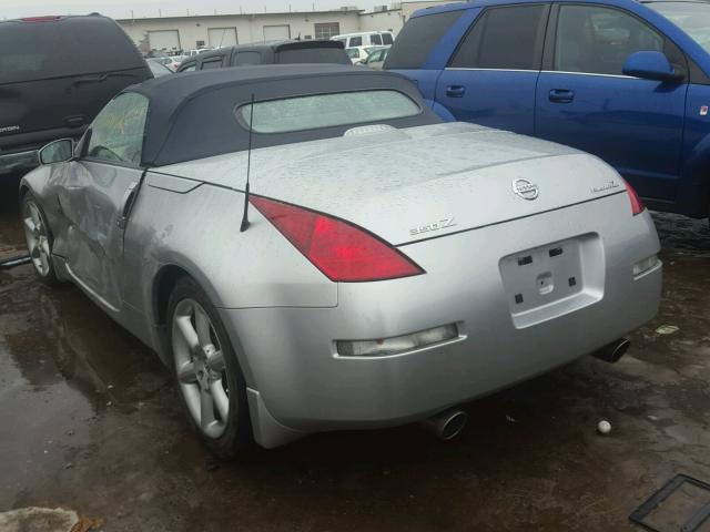 JN1AZ36A95M751015 - 2005 NISSAN 350Z ROADS SILVER photo 3