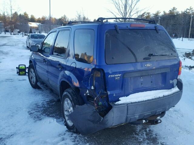 1FMYU93115KA85308 - 2005 FORD ESCAPE XLT BLUE photo 3