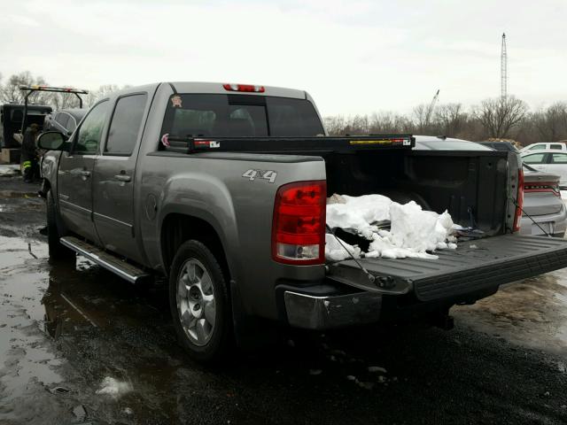 3GTEK33M99G177736 - 2009 GMC SIERRA K15 GRAY photo 3