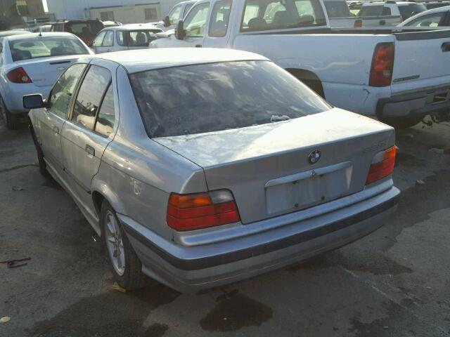 WBACD4321WAV56498 - 1998 BMW 328 I AUTO SILVER photo 3