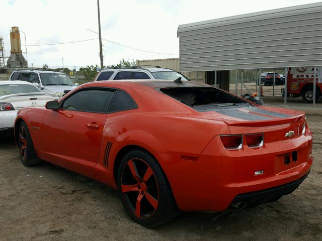 2G1FC1ED7B9149798 - 2011 CHEVROLET CAMARO LT ORANGE photo 3