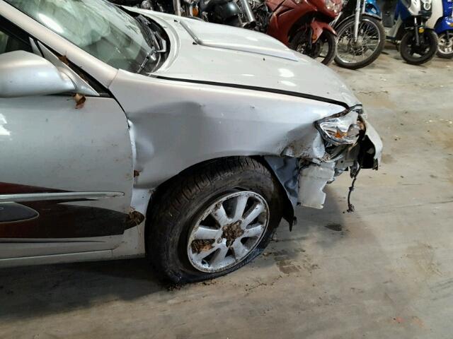 4T1BF30K43U545444 - 2003 TOYOTA CAMRY LE SILVER photo 9