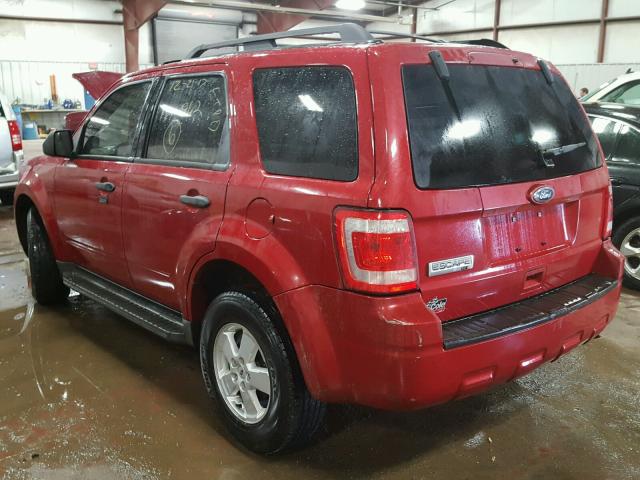 1FMCU0D76AKD19302 - 2010 FORD ESCAPE XLT RED photo 3