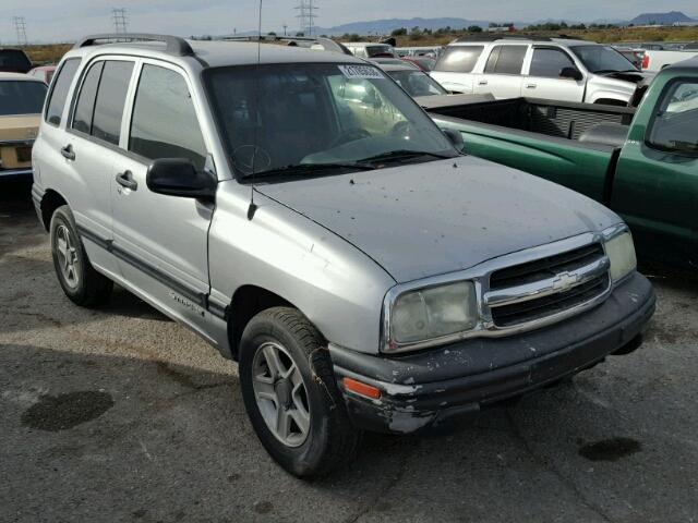 2CNBE134046917432 - 2004 CHEVROLET TRACKER SILVER photo 1