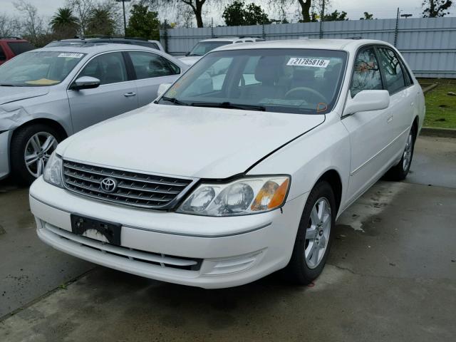 4T1BF28B64U390346 - 2004 TOYOTA AVALON XL WHITE photo 2