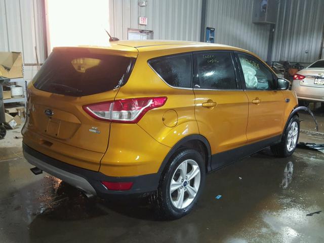 1FMCU9GX3GUB55701 - 2016 FORD ESCAPE SE ORANGE photo 4