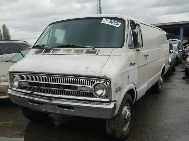 B35BF2U717523 - 1971 DODGE MINIVAN WHITE photo 2