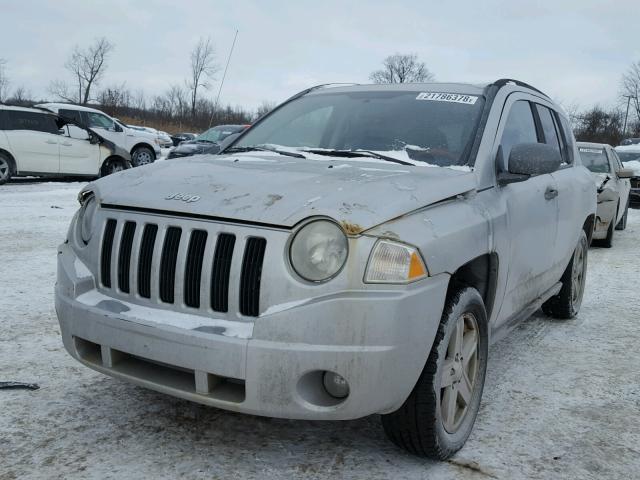 1J8FT47W47D427129 - 2007 JEEP COMPASS SILVER photo 2