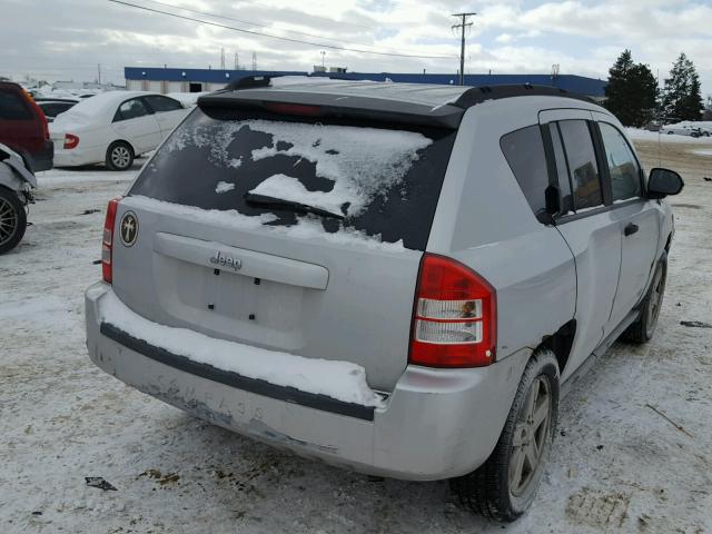 1J8FT47W47D427129 - 2007 JEEP COMPASS SILVER photo 4