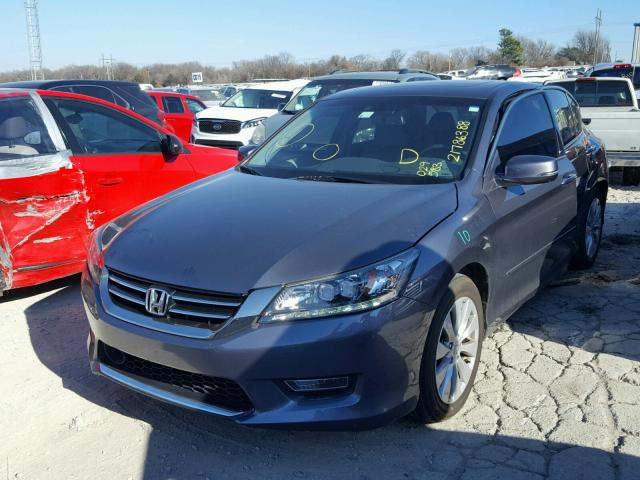 1HGCR3F91DA029583 - 2013 HONDA ACCORD TOU GRAY photo 2