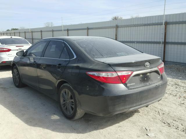 4T1BF1FKXHU320836 - 2017 TOYOTA CAMRY LE BLACK photo 3