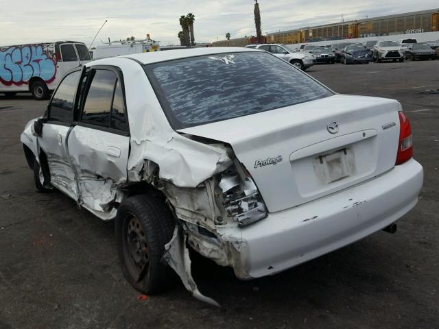 JM1BJ225721605446 - 2002 MAZDA PROTEGE DX WHITE photo 3