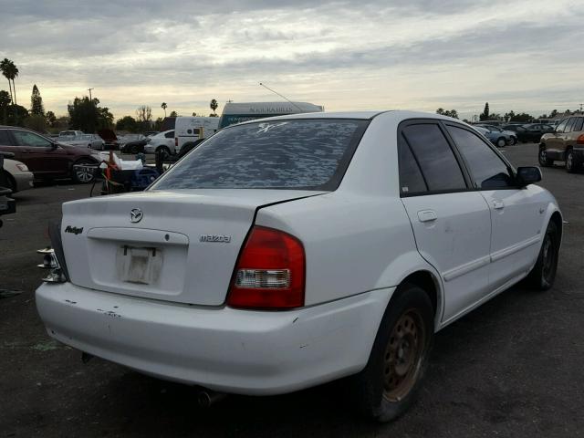 JM1BJ225721605446 - 2002 MAZDA PROTEGE DX WHITE photo 4