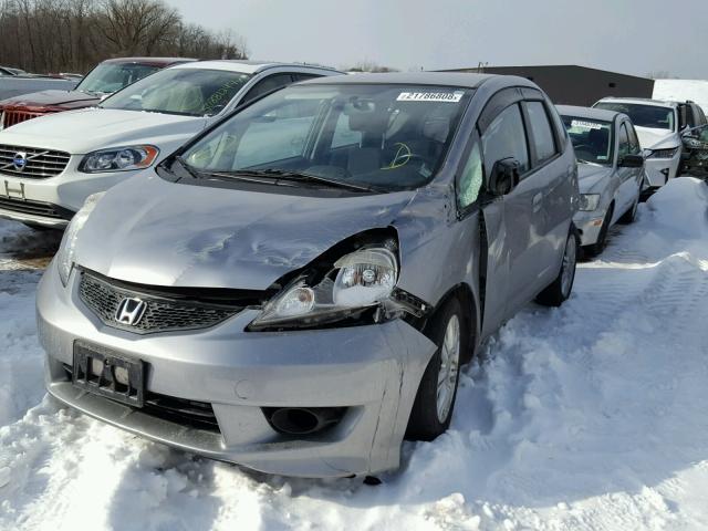 JHMGE8H49AC035804 - 2010 HONDA FIT SPORT SILVER photo 2