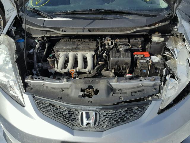 JHMGE8H49AC035804 - 2010 HONDA FIT SPORT SILVER photo 7