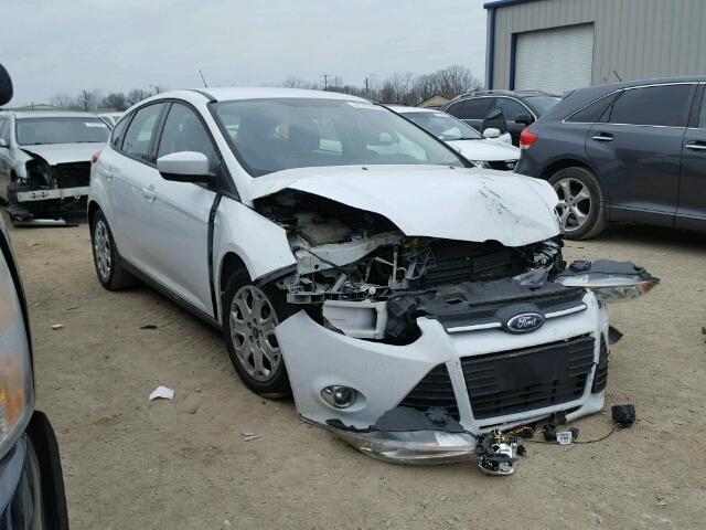 1FAHP3K21CL303005 - 2012 FORD FOCUS WHITE photo 1