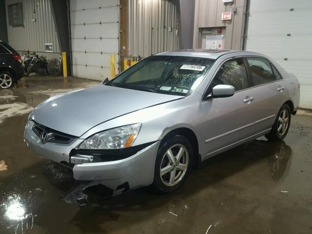 1HGCM56603A118740 - 2003 HONDA ACCORD EX SILVER photo 2