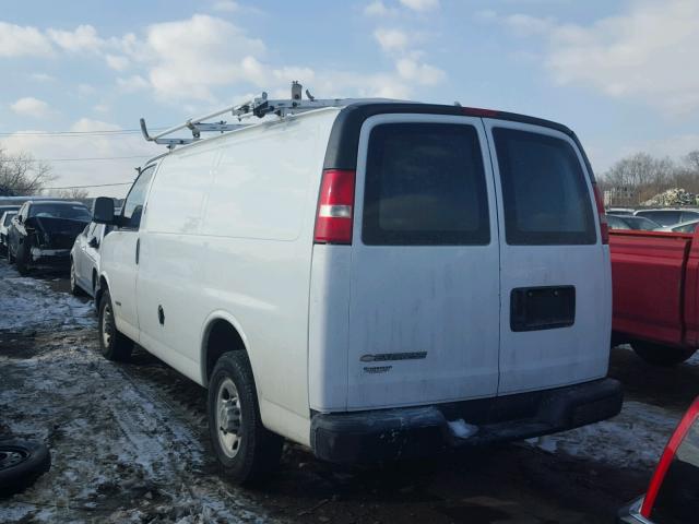 1GCGG25U161127019 - 2006 CHEVROLET EXPRESS G2 WHITE photo 3