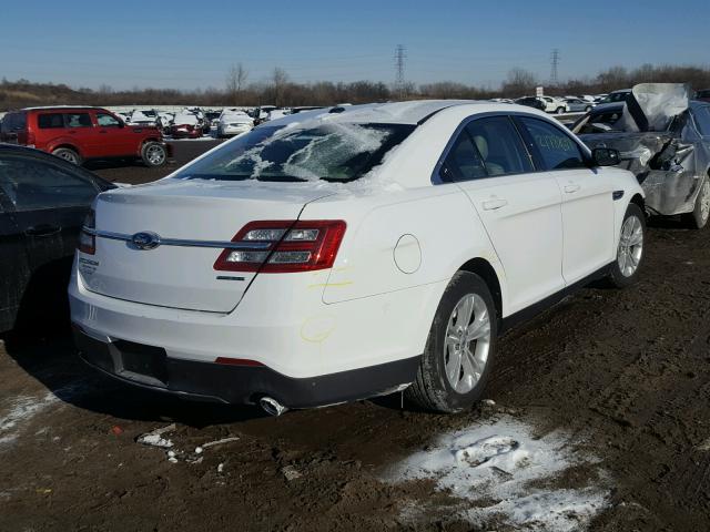 1FAHP2D83HG110334 - 2017 FORD TAURUS SE WHITE photo 4