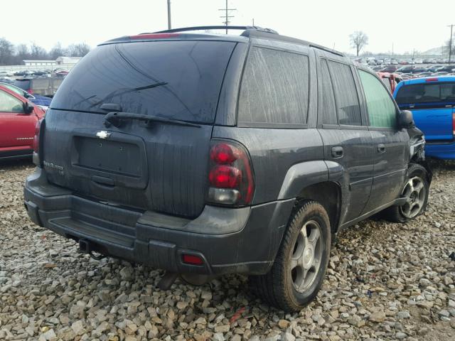 1GNDT13S872213859 - 2007 CHEVROLET TRAILBLAZE GRAY photo 4