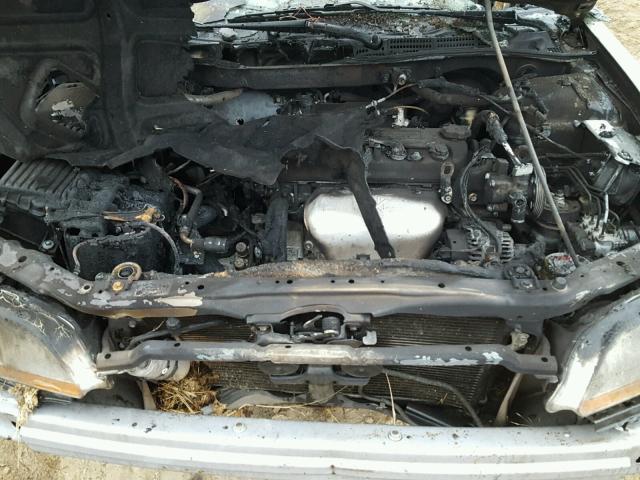 1HGCG327X2A027872 - 2002 HONDA ACCORD EX BURN photo 7