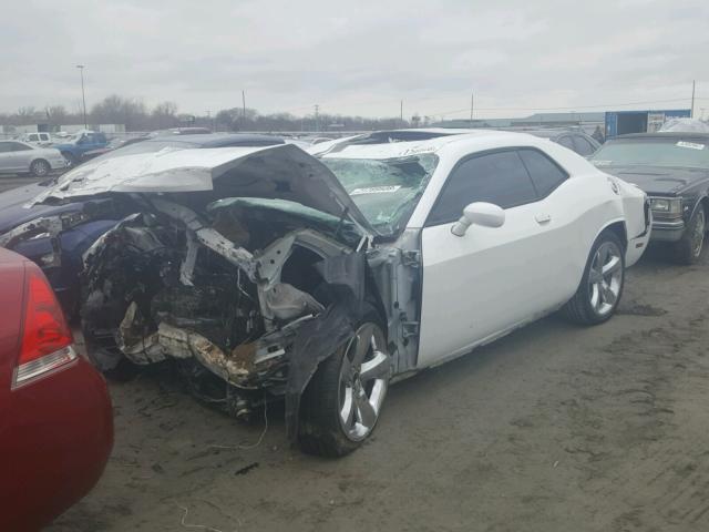 2C3CDYBT3CH141785 - 2012 DODGE CHALLENGER WHITE photo 2