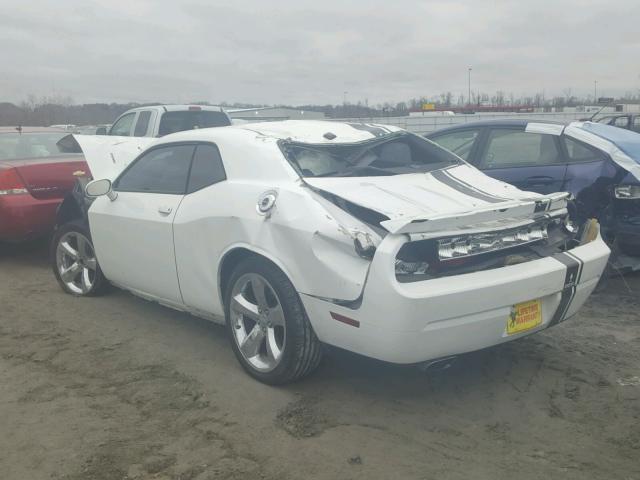 2C3CDYBT3CH141785 - 2012 DODGE CHALLENGER WHITE photo 3