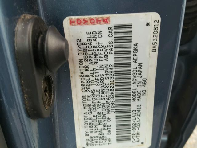 JTDBE32K820132842 - 2002 TOYOTA CAMRY LE BLUE photo 10