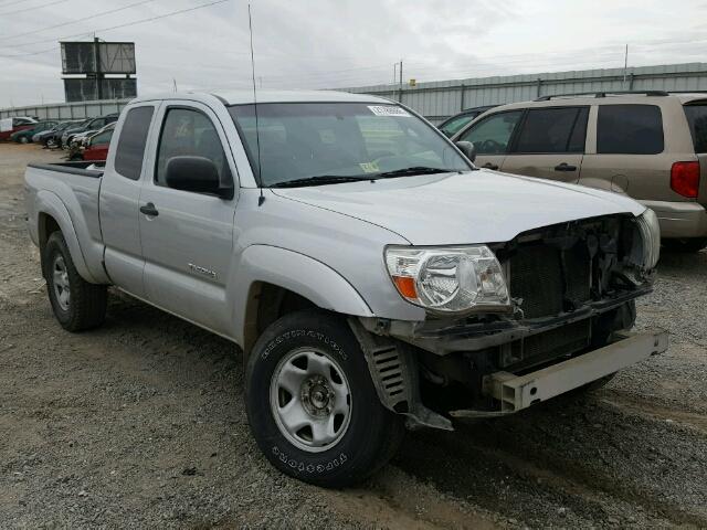 5TEUX42NX8Z556521 - 2008 TOYOTA TACOMA ACC SILVER photo 1