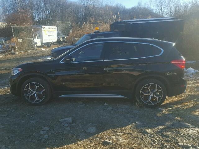 WBXHT3Z36H4A54079 - 2017 BMW X1 XDRIVE2 Schwarz Foto 9
