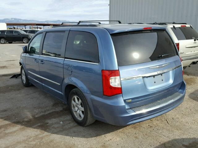 2A4RR5DG3BR734832 - 2011 CHRYSLER TOWN & COU BLUE photo 3