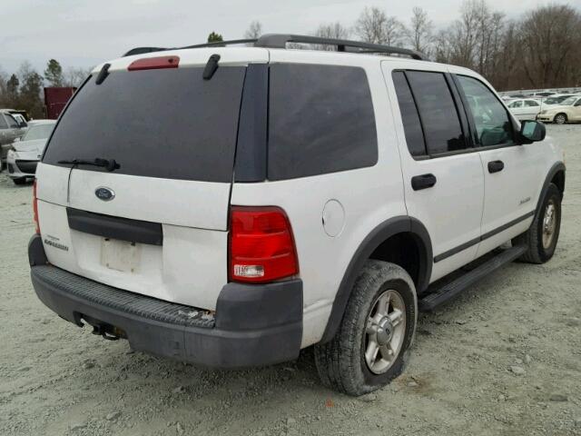 1FMZU62K74UC17956 - 2004 FORD EXPLORER X WHITE photo 4