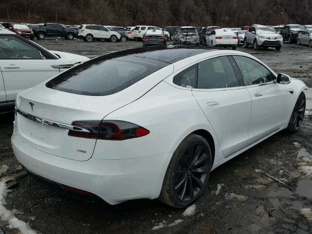5YJSA1E25HF187156 - 2017 TESLA MODEL S თეთრი ფოტო 4