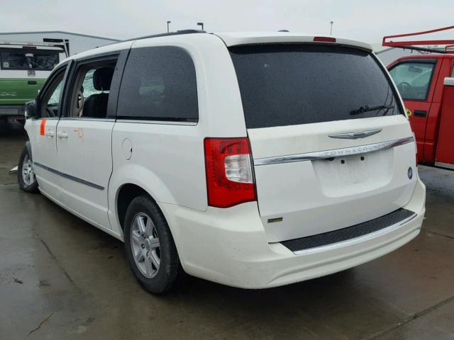 2C4RC1BG8CR213058 - 2012 CHRYSLER TOWN & COU WHITE photo 3