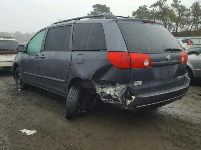 5TDZK23C27S075552 - 2007 TOYOTA SIENNA CE GRAY photo 3