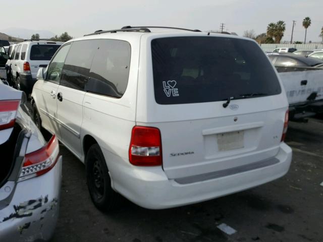 KNDUP131036448084 - 2003 KIA SEDONA EX WHITE photo 3