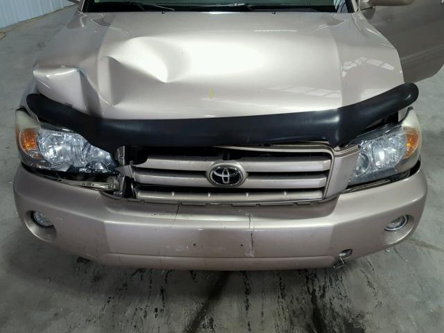 JTEEP21A140034664 - 2004 TOYOTA HIGHLANDER TAN photo 7