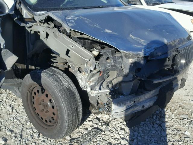 3G5DA03E74S555233 - 2004 BUICK RENDEZVOUS SILVER photo 9