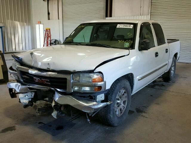 2GTEC13T151336552 - 2005 GMC NEW SIERRA WHITE photo 2