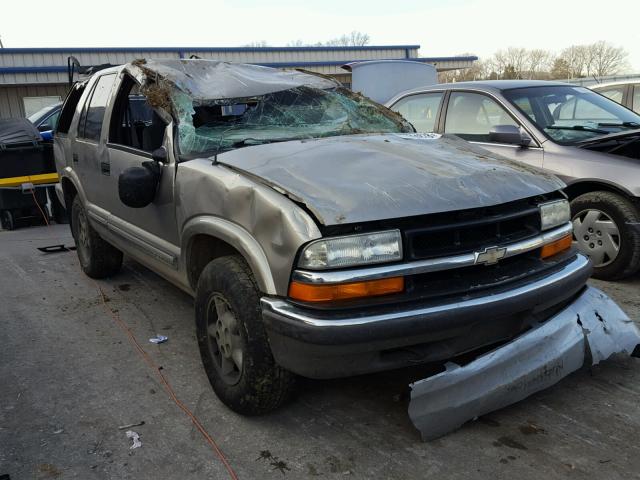 1GNDT13W51K240396 - 2001 CHEVROLET BLAZER SILVER photo 1