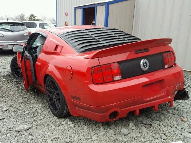 1ZVFT80N755133485 - 2005 FORD MUSTANG RED photo 3