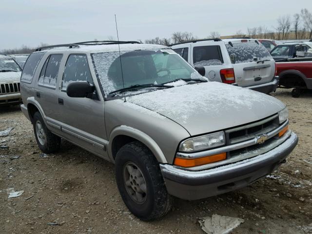 1GNDT13W1Y2313872 - 2000 CHEVROLET BLAZER TAN photo 1