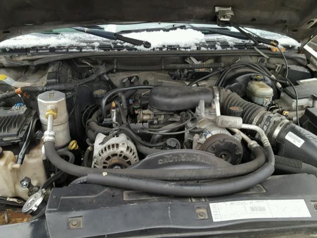 1GNDT13W1Y2313872 - 2000 CHEVROLET BLAZER TAN photo 7