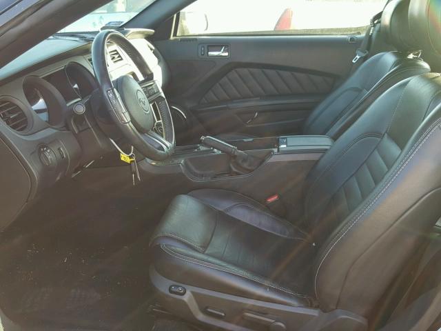 1ZVBP8AM6E5286058 - 2014 FORD MUSTANG BLACK photo 5