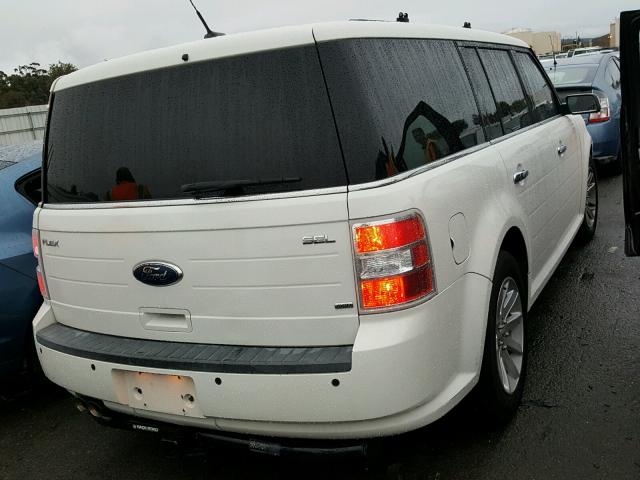 2FMHK6CC3ABB28976 - 2010 FORD FLEX SEL WHITE photo 4