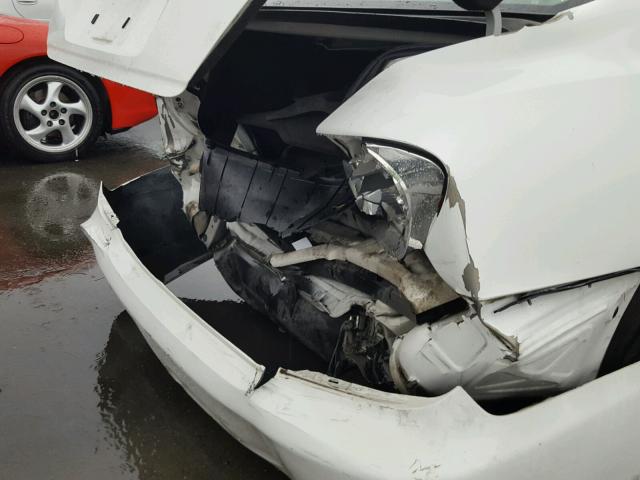 4T1BE32K13U227135 - 2003 TOYOTA CAMRY LE თეთრი ფოტო 9